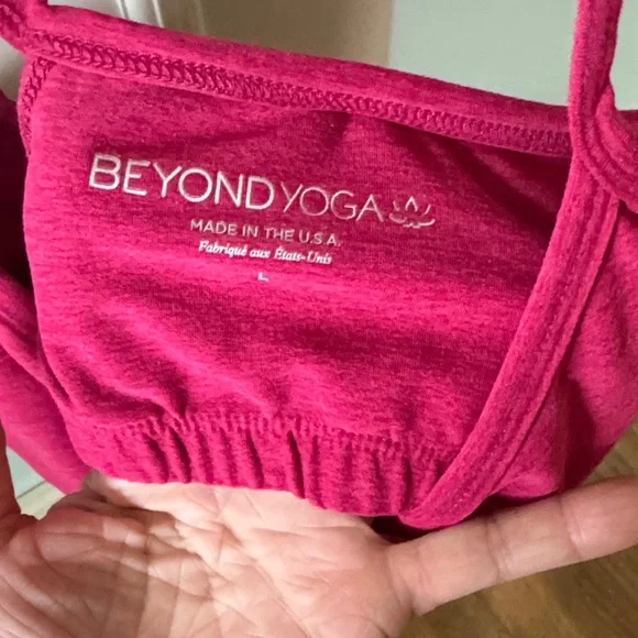 Beyond Yoga Elegant Magenta Strappy Bra - Picture 3 of 3